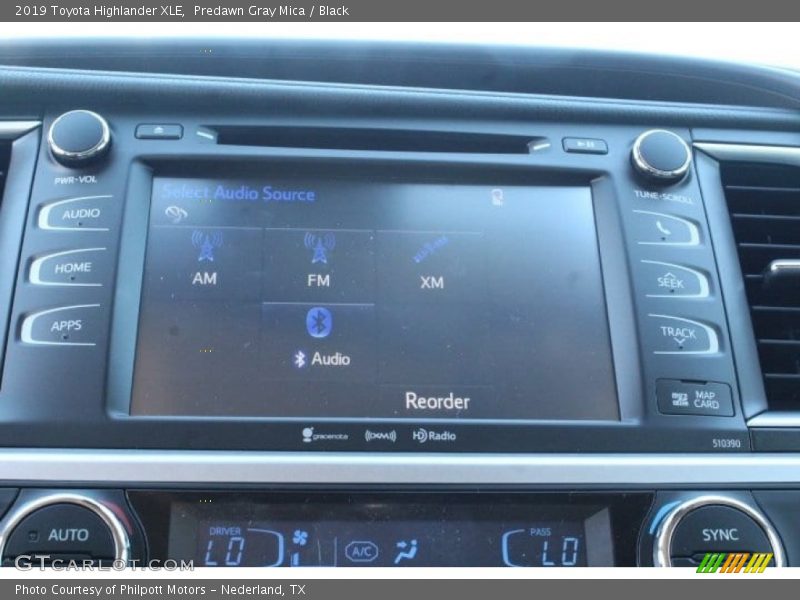 Predawn Gray Mica / Black 2019 Toyota Highlander XLE