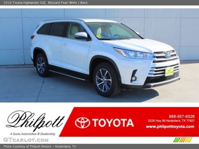 Blizzard Pearl White / Black 2019 Toyota Highlander XLE