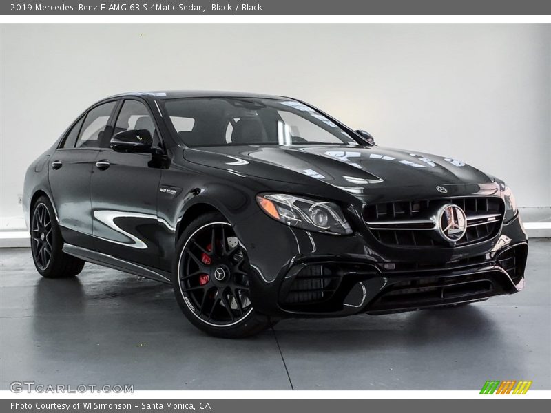 Front 3/4 View of 2019 E AMG 63 S 4Matic Sedan