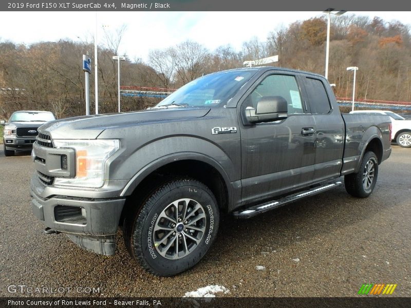 Magnetic / Black 2019 Ford F150 XLT SuperCab 4x4