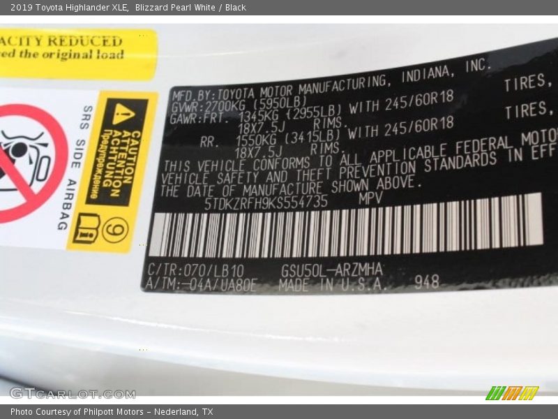 Blizzard Pearl White / Black 2019 Toyota Highlander XLE