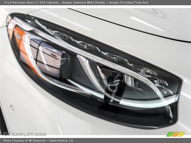 designo Diamond White Metallic / designo Porcelain/Titian Red 2019 Mercedes-Benz S S 560 Cabriolet