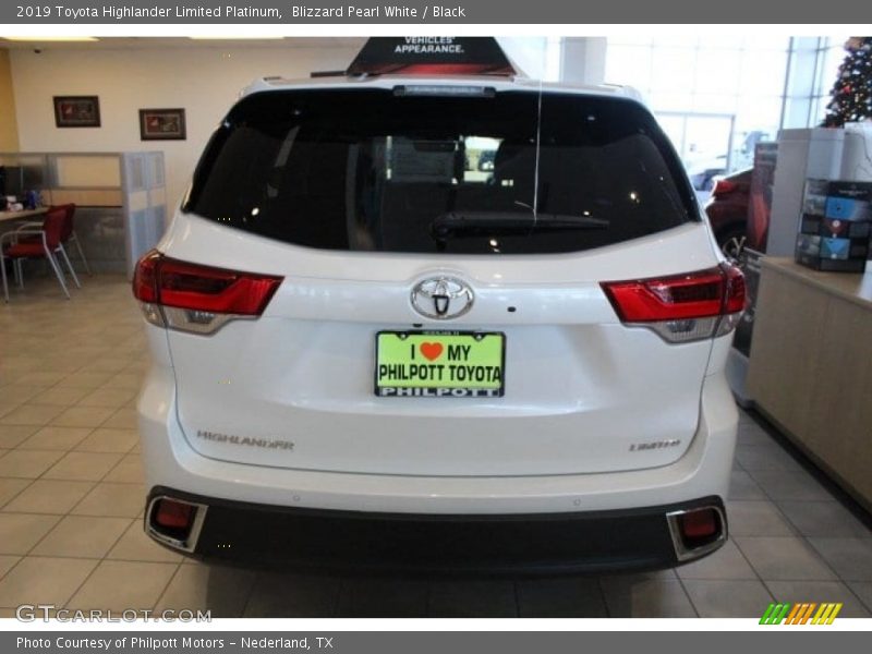 Blizzard Pearl White / Black 2019 Toyota Highlander Limited Platinum