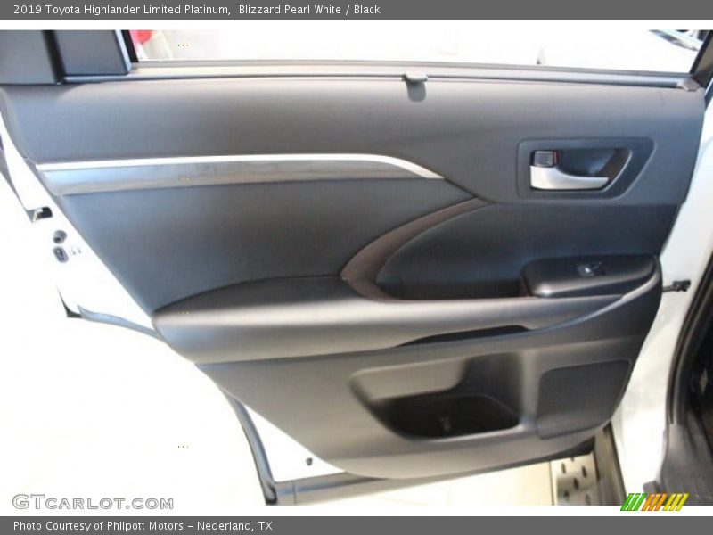 Blizzard Pearl White / Black 2019 Toyota Highlander Limited Platinum