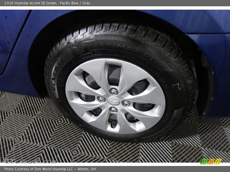 Pacific Blue / Gray 2016 Hyundai Accent SE Sedan