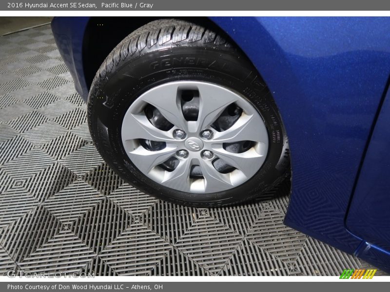 Pacific Blue / Gray 2016 Hyundai Accent SE Sedan