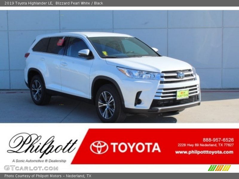 Blizzard Pearl White / Black 2019 Toyota Highlander LE