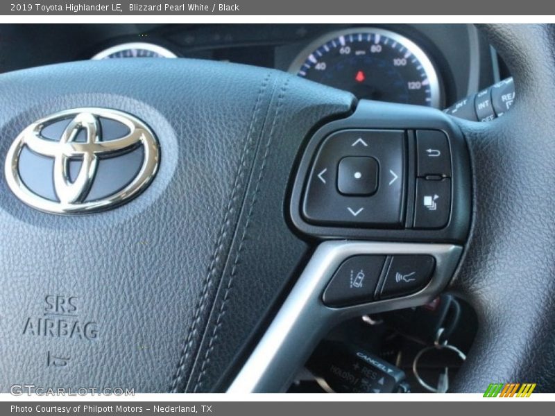 Blizzard Pearl White / Black 2019 Toyota Highlander LE