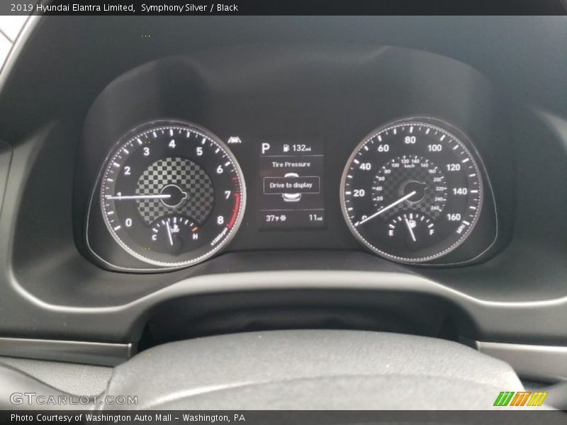 Symphony Silver / Black 2019 Hyundai Elantra Limited