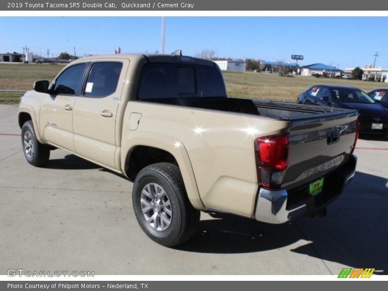 Quicksand / Cement Gray 2019 Toyota Tacoma SR5 Double Cab