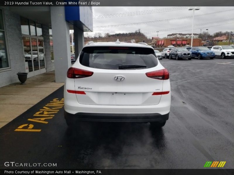 Cream White Pearl / Beige 2019 Hyundai Tucson Value