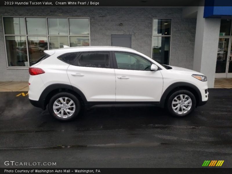 Cream White Pearl / Beige 2019 Hyundai Tucson Value