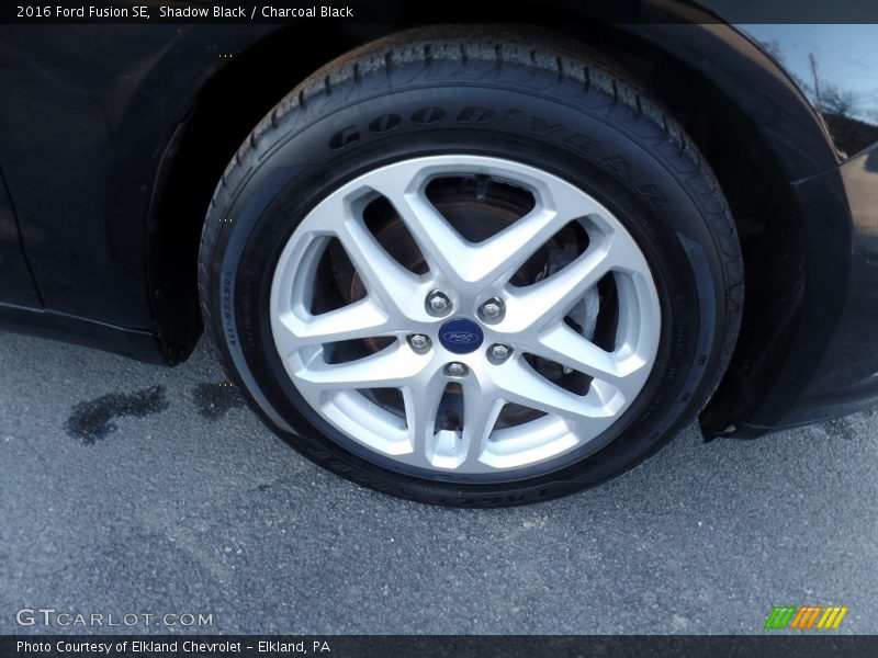Shadow Black / Charcoal Black 2016 Ford Fusion SE