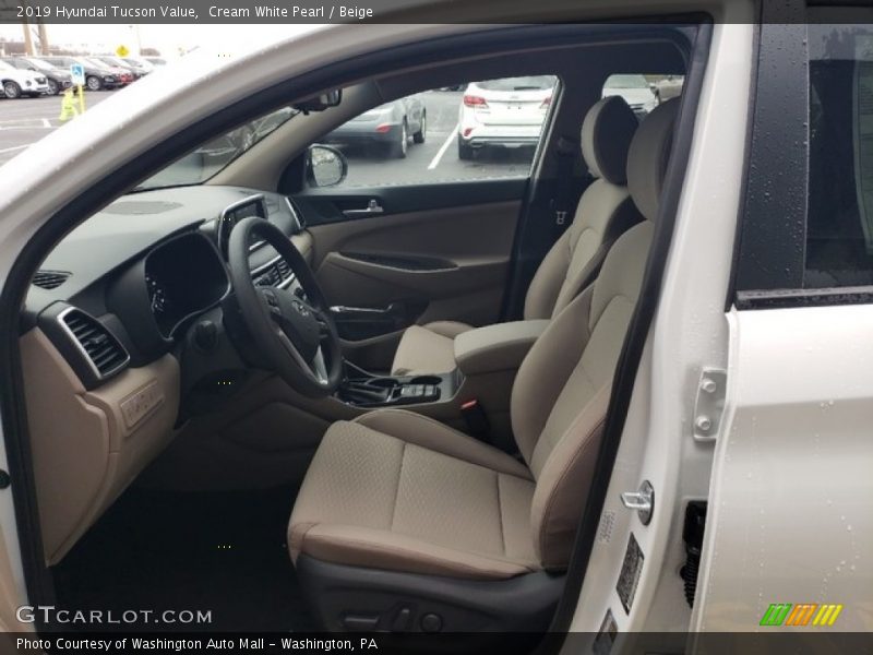 Cream White Pearl / Beige 2019 Hyundai Tucson Value
