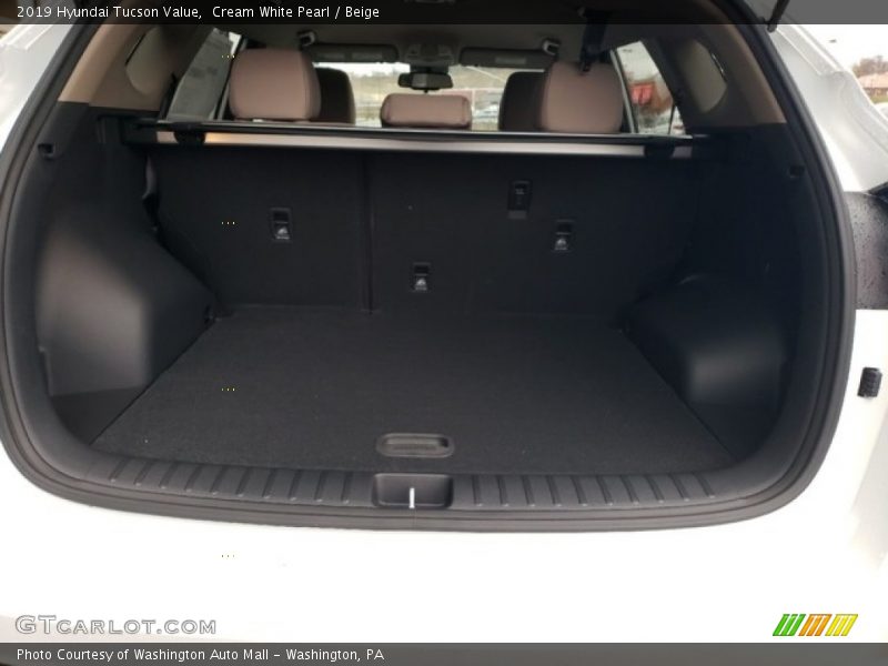 Cream White Pearl / Beige 2019 Hyundai Tucson Value
