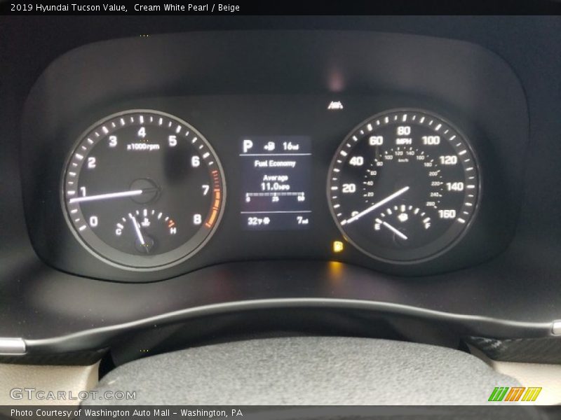 Cream White Pearl / Beige 2019 Hyundai Tucson Value