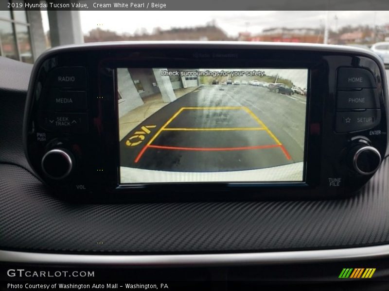 Cream White Pearl / Beige 2019 Hyundai Tucson Value