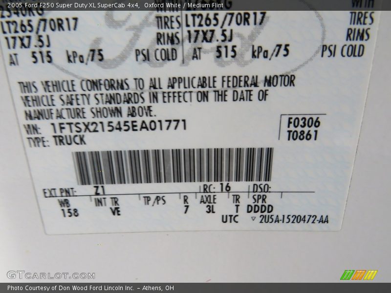 Oxford White / Medium Flint 2005 Ford F250 Super Duty XL SuperCab 4x4