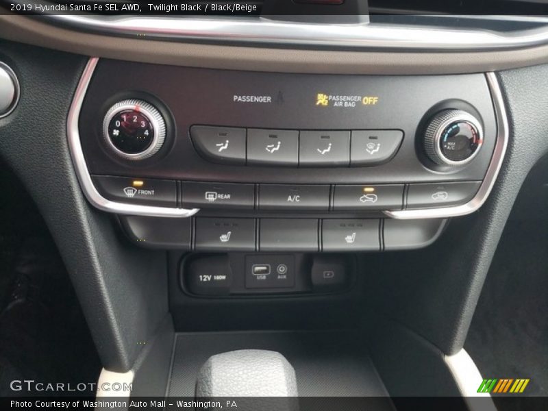 Twilight Black / Black/Beige 2019 Hyundai Santa Fe SEL AWD