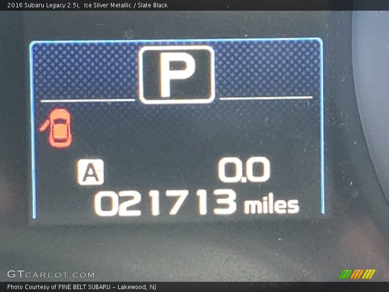 Ice Silver Metallic / Slate Black 2016 Subaru Legacy 2.5i