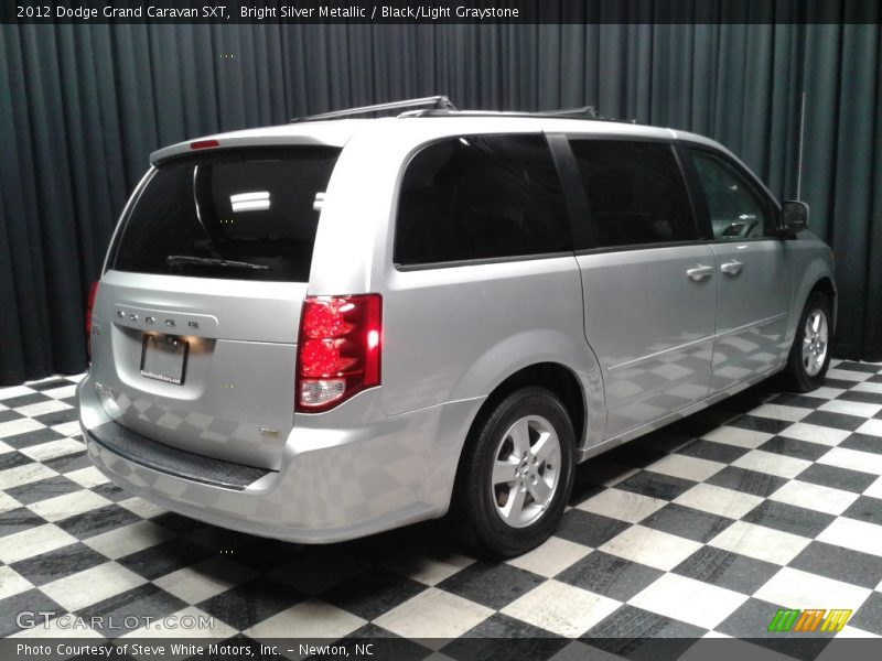 Bright Silver Metallic / Black/Light Graystone 2012 Dodge Grand Caravan SXT