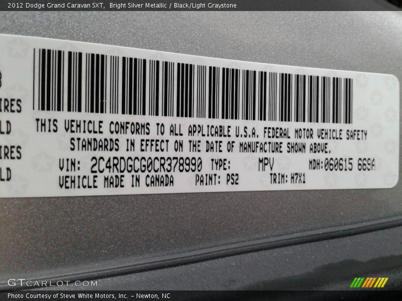 Bright Silver Metallic / Black/Light Graystone 2012 Dodge Grand Caravan SXT