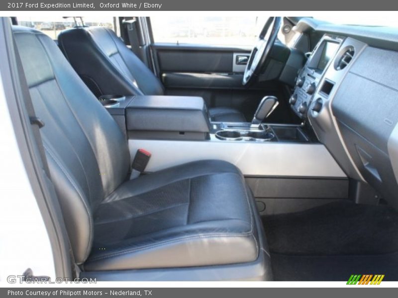 Oxford White / Ebony 2017 Ford Expedition Limited