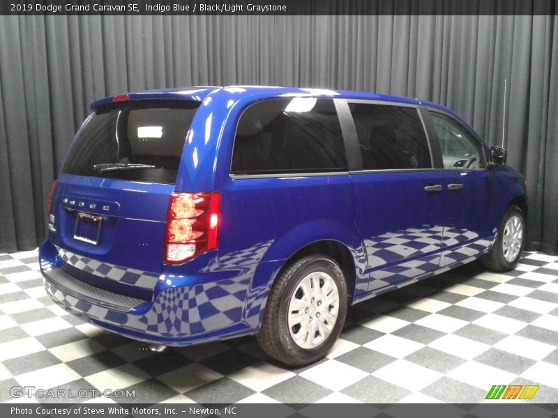 Indigo Blue / Black/Light Graystone 2019 Dodge Grand Caravan SE