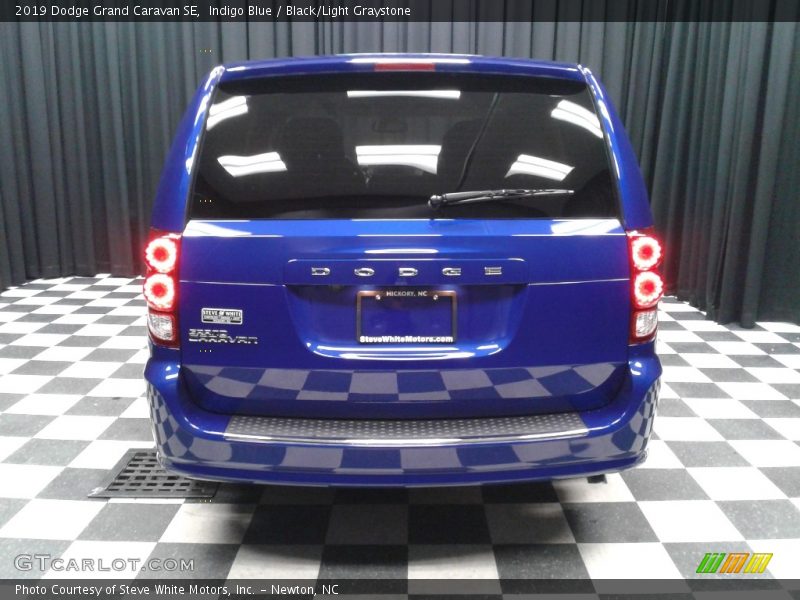 Indigo Blue / Black/Light Graystone 2019 Dodge Grand Caravan SE