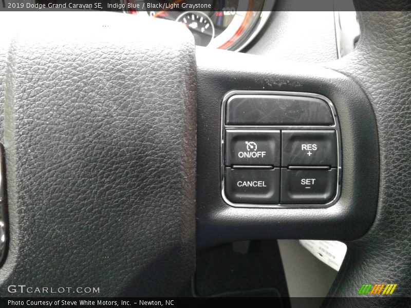 Indigo Blue / Black/Light Graystone 2019 Dodge Grand Caravan SE