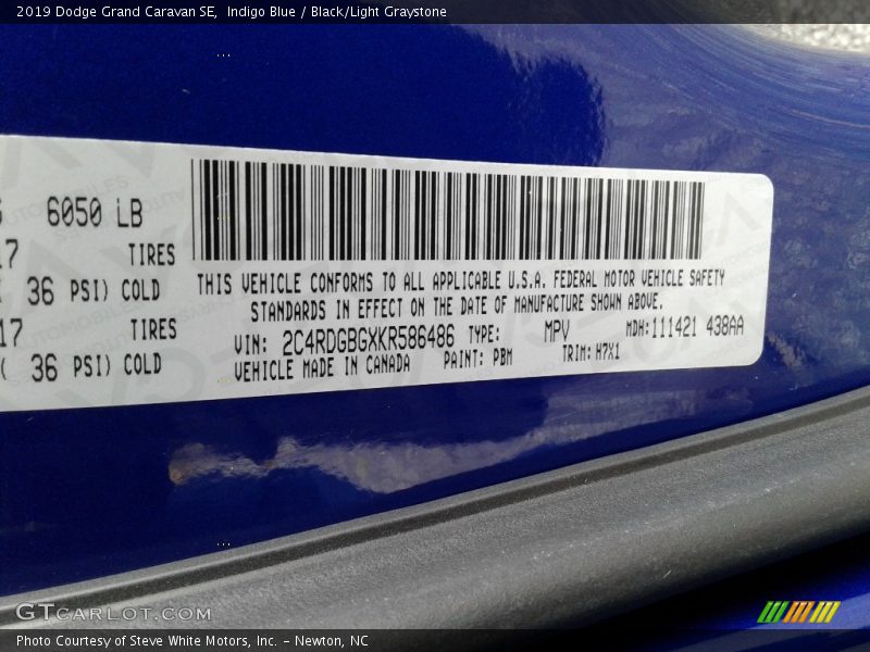 Indigo Blue / Black/Light Graystone 2019 Dodge Grand Caravan SE