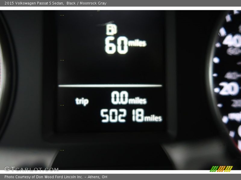 Black / Moonrock Gray 2015 Volkswagen Passat S Sedan