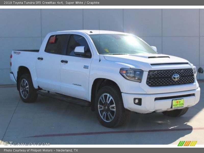 Super White / Graphite 2019 Toyota Tundra SR5 CrewMax 4x4