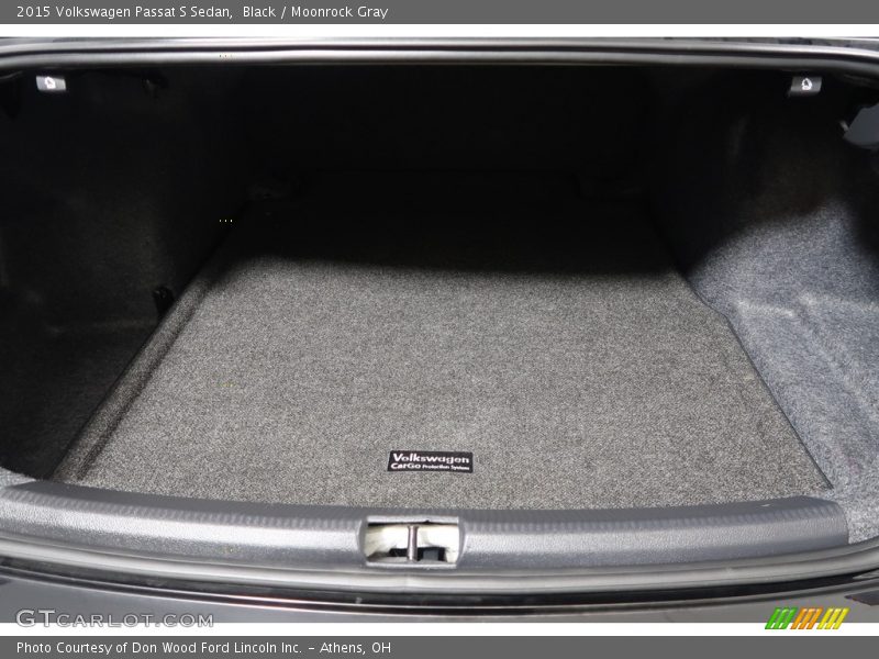 Black / Moonrock Gray 2015 Volkswagen Passat S Sedan