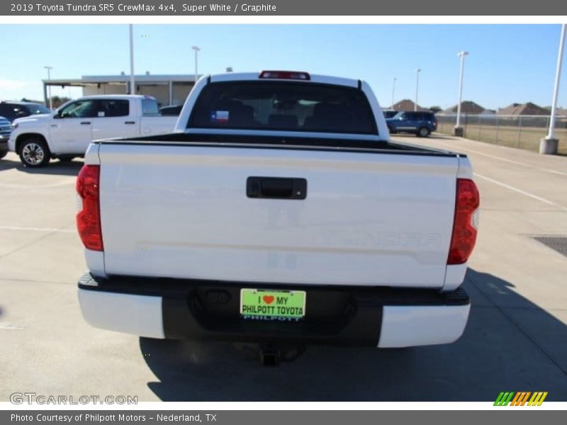 Super White / Graphite 2019 Toyota Tundra SR5 CrewMax 4x4