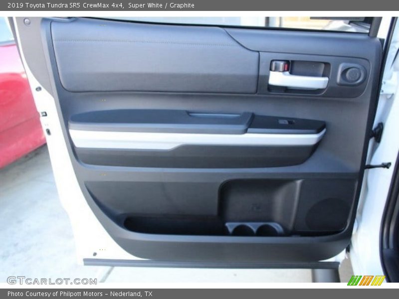 Super White / Graphite 2019 Toyota Tundra SR5 CrewMax 4x4