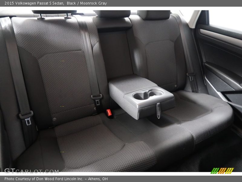 Black / Moonrock Gray 2015 Volkswagen Passat S Sedan