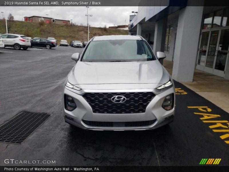 Symphony Silver / Black 2019 Hyundai Santa Fe SEL AWD