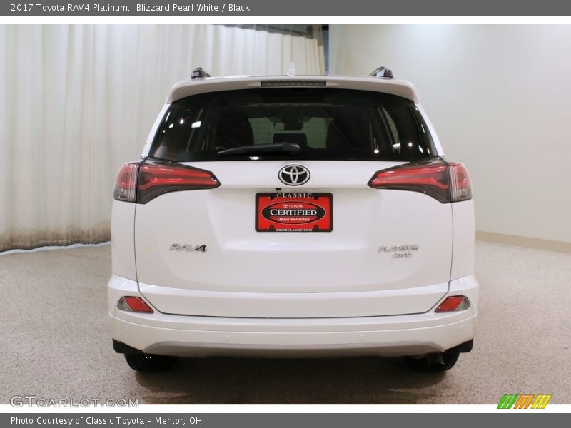 Blizzard Pearl White / Black 2017 Toyota RAV4 Platinum