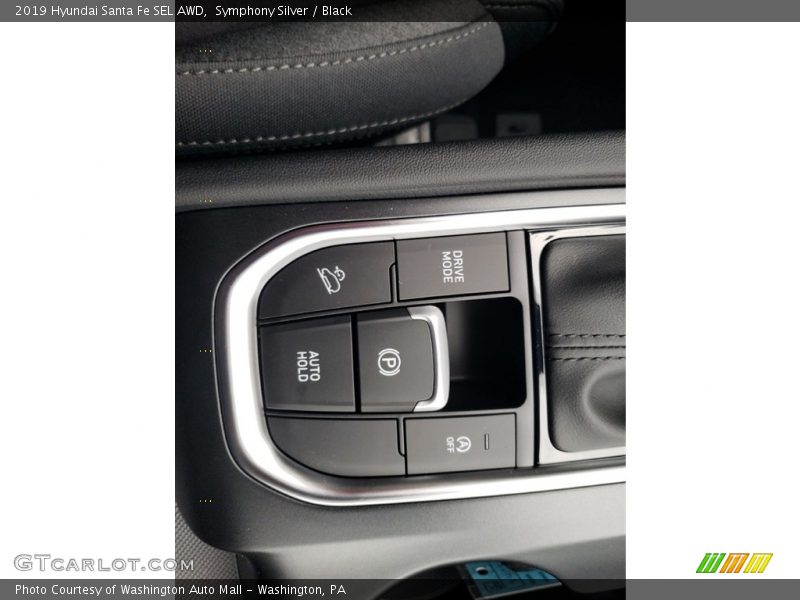 Symphony Silver / Black 2019 Hyundai Santa Fe SEL AWD