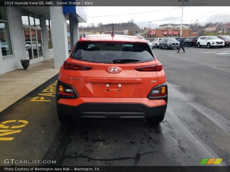 Sunset Orange / Black 2019 Hyundai Kona SEL AWD