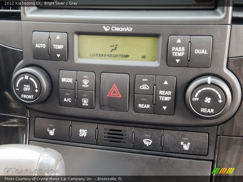 Bright Silver / Gray 2012 Kia Sedona EX