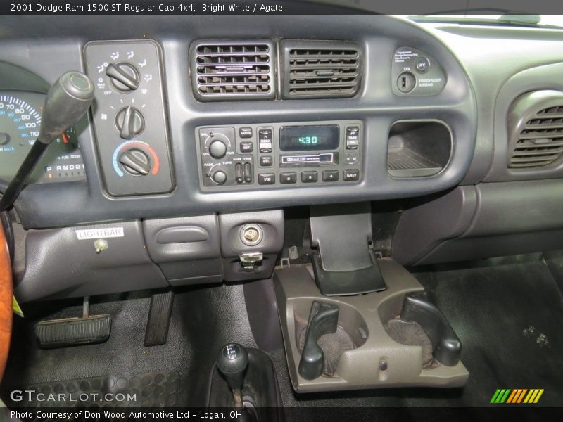 Bright White / Agate 2001 Dodge Ram 1500 ST Regular Cab 4x4