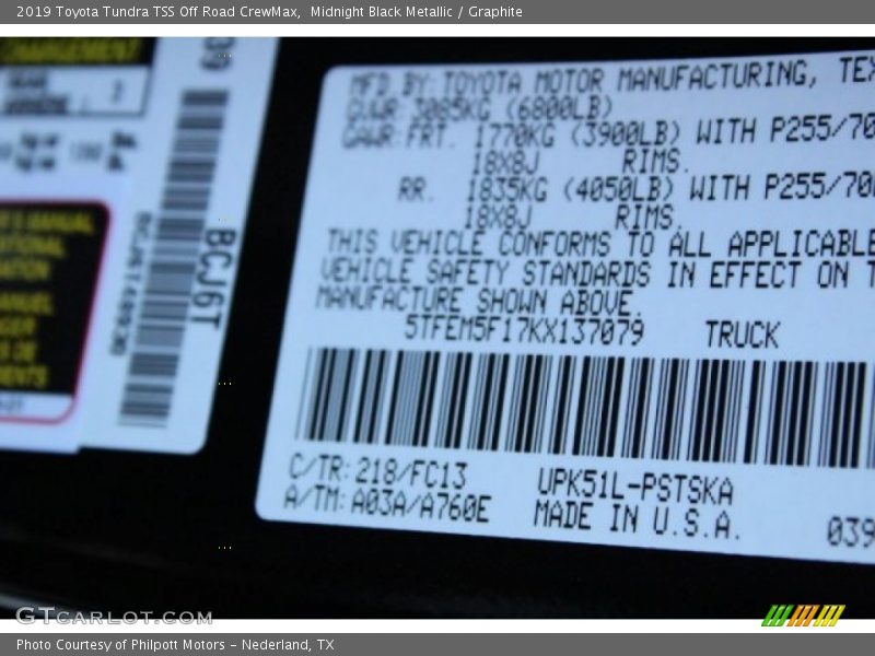 Midnight Black Metallic / Graphite 2019 Toyota Tundra TSS Off Road CrewMax