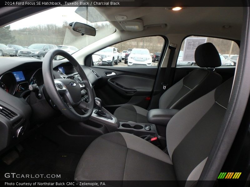 Tuxedo Black / Charcoal Black 2014 Ford Focus SE Hatchback