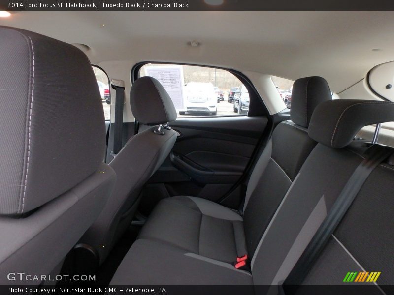 Tuxedo Black / Charcoal Black 2014 Ford Focus SE Hatchback
