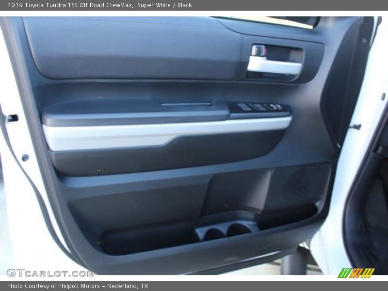 Super White / Black 2019 Toyota Tundra TSS Off Road CrewMax