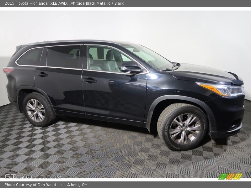Attitude Black Metallic / Black 2015 Toyota Highlander XLE AWD