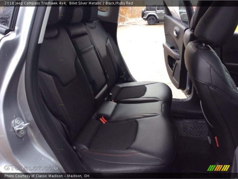 Billet Silver Metallic / Black/Ruby Red 2018 Jeep Compass Trailhawk 4x4