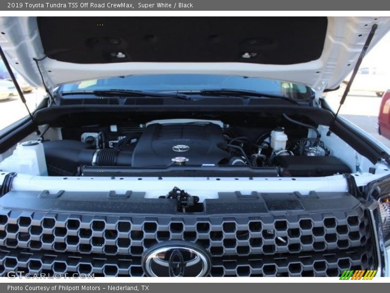 Super White / Black 2019 Toyota Tundra TSS Off Road CrewMax